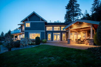 SPECTACULAR CLASSIC BRITISH PROPERTIES RESIDENCE - 620 St. Andrews Road, West Vancouver
